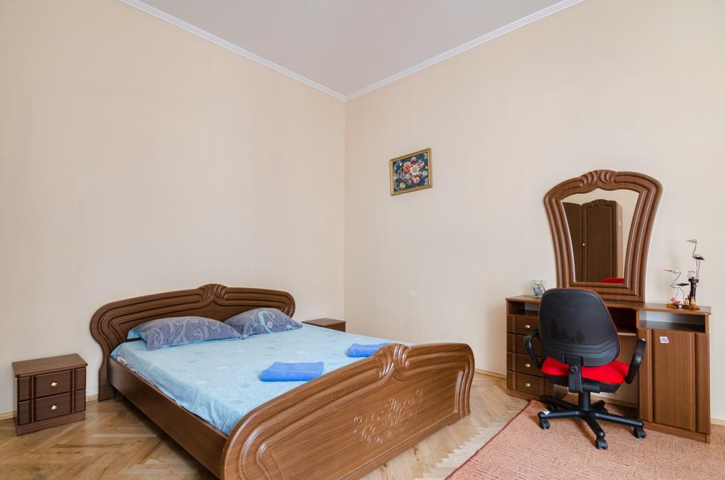 Leogrand Apartments Teodora 3 Lviv Exterior foto