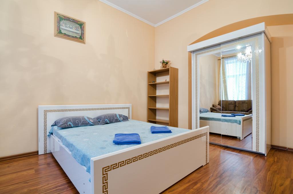 Leogrand Apartments Teodora 3 Lviv Exterior foto